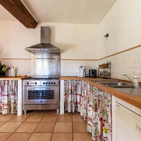Aux 2 Puys - Gite "Le Lemptegy" Saint-Priest-des-Champs Екстер'єр фото